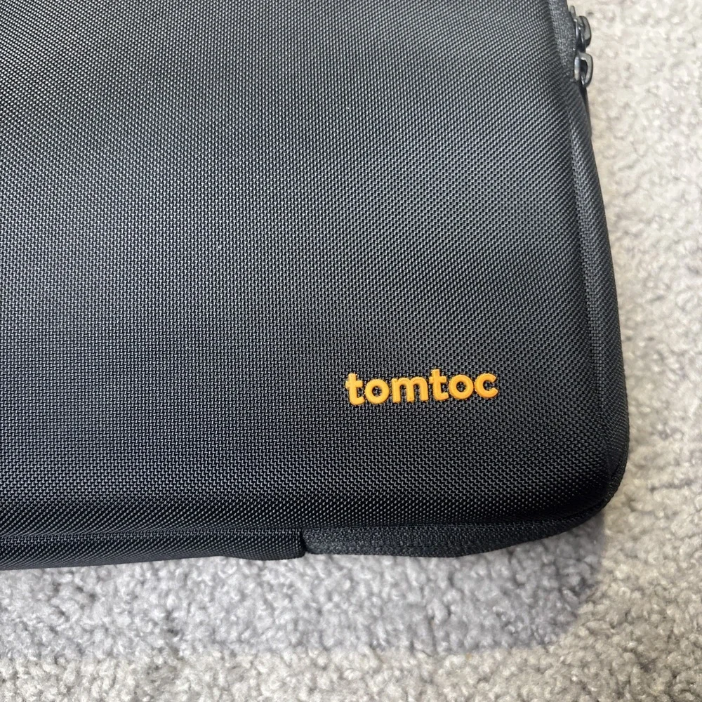 Tomtoc, 360° Protective Laptop Shoulder Bag for15.6 Inch Laptop.